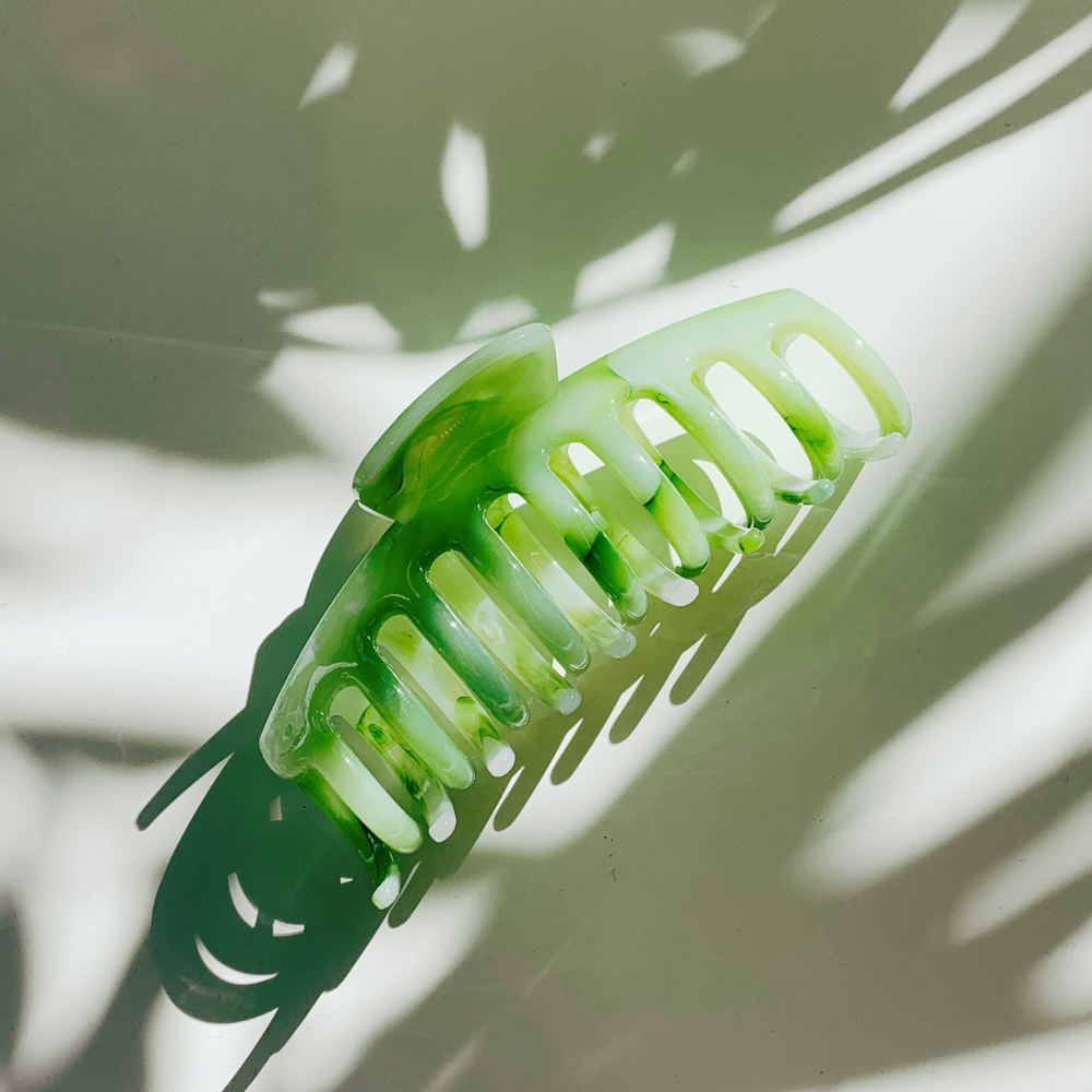 Velvet Claws Hair Clip | The Lobster in Matcha Swir