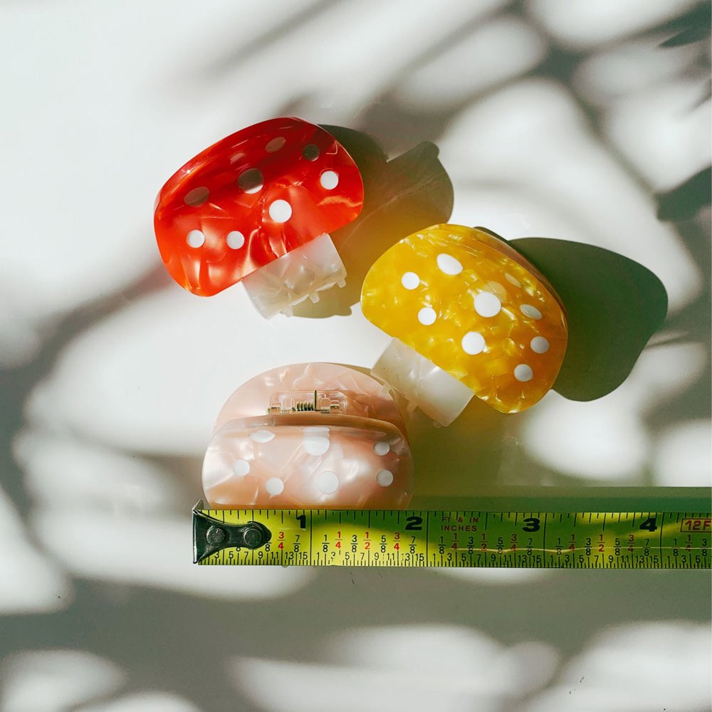 Velvet Claws Mini Mushroom Hair Clip in Orange 