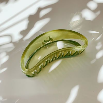 The Bean Hair Claw in Avocado | Hair Claw Clip