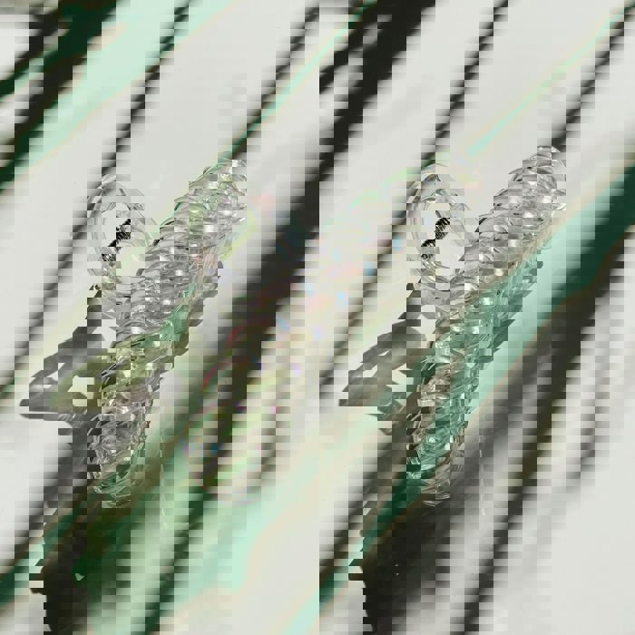 The Chain in Shimmer White Hair Clip | Claw Clip Hair Accessories