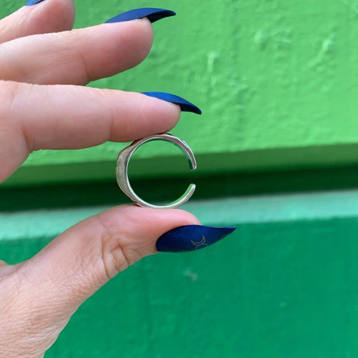Venus De Milo Statue Ring in Silver