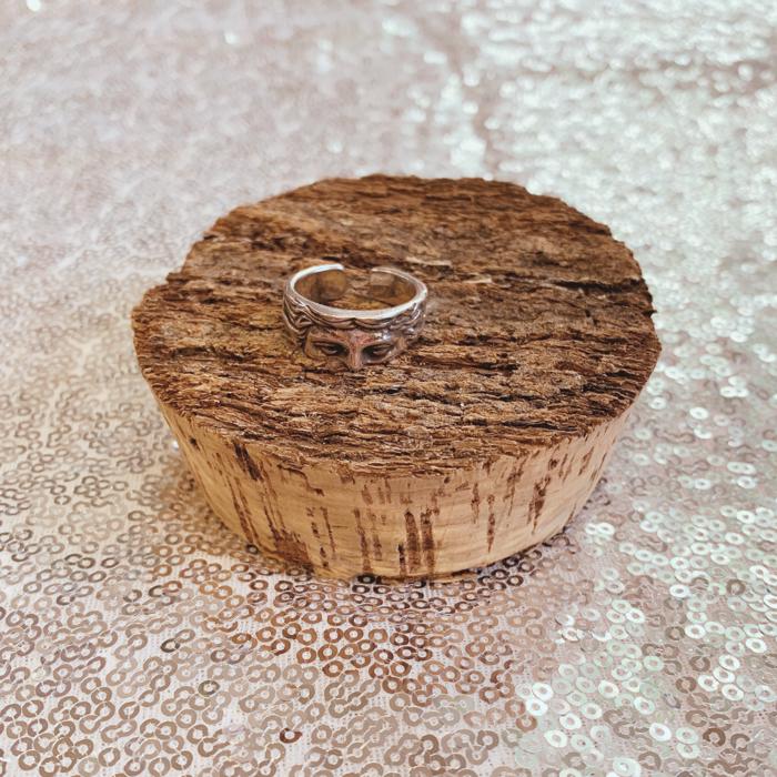 Venus De Milo Statue Ring in Silver