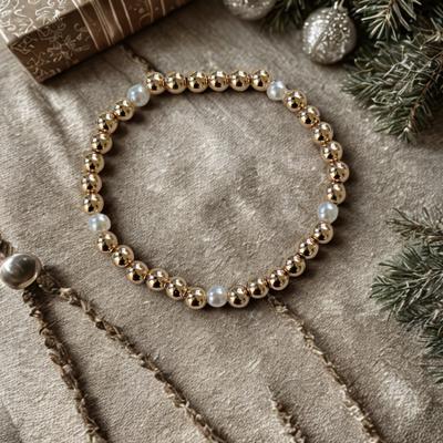 Gold and Pearl 7 Piece Bracelet Holiday Bundle 