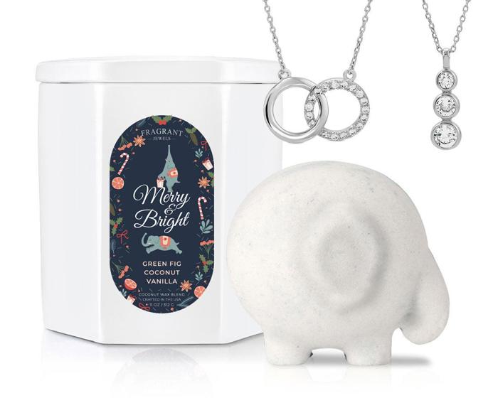 White Elephant Candle & Bath Bomb Set