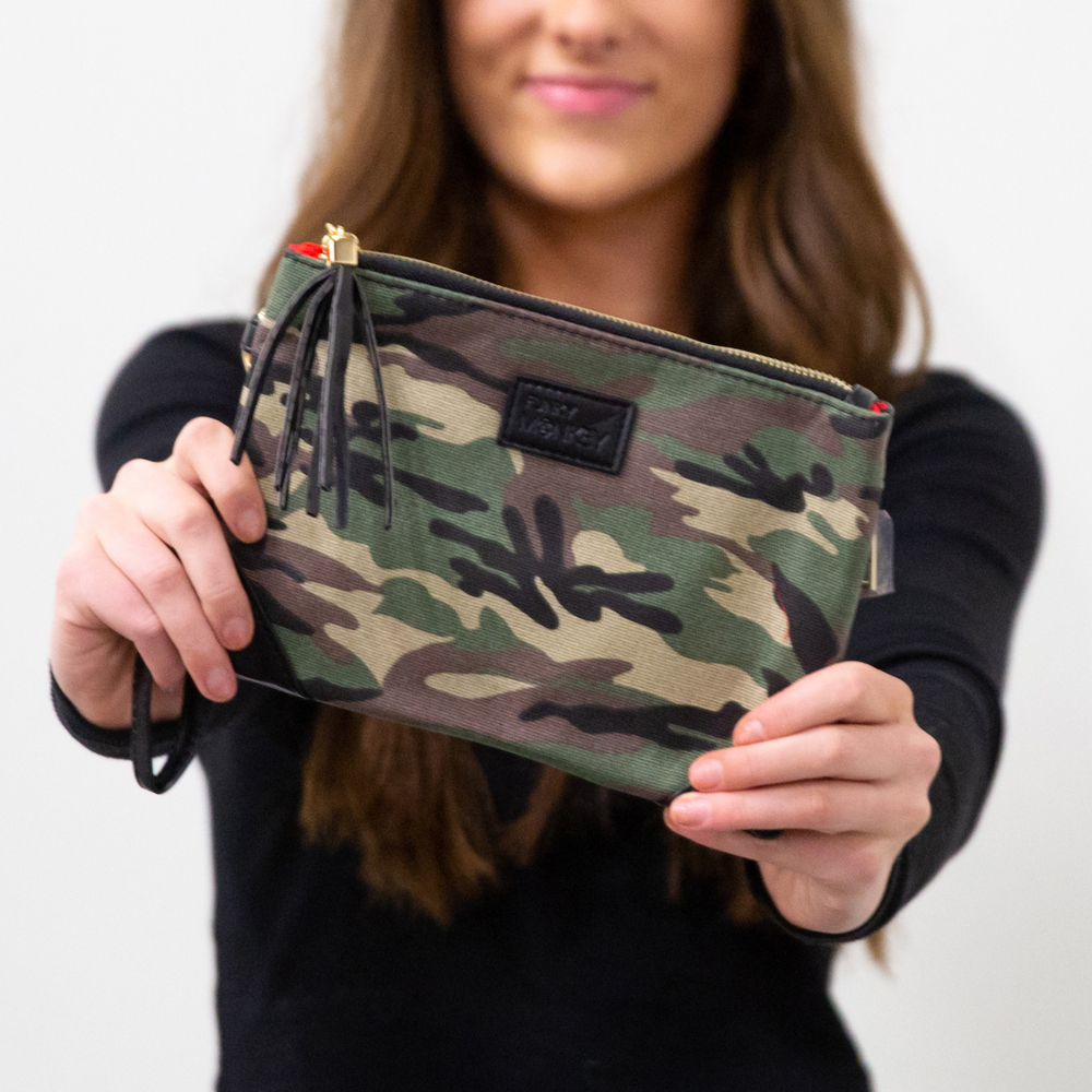 Camoflauge Pattern Corner Accent Clutch