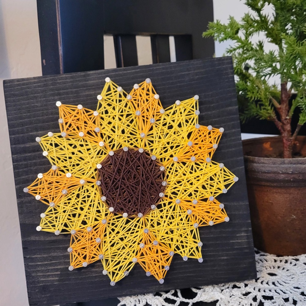 DIY String Art Sunflower, Fun activity, Home Décor, wall hanging, shelf art. Fall Craft, Gift Idea!