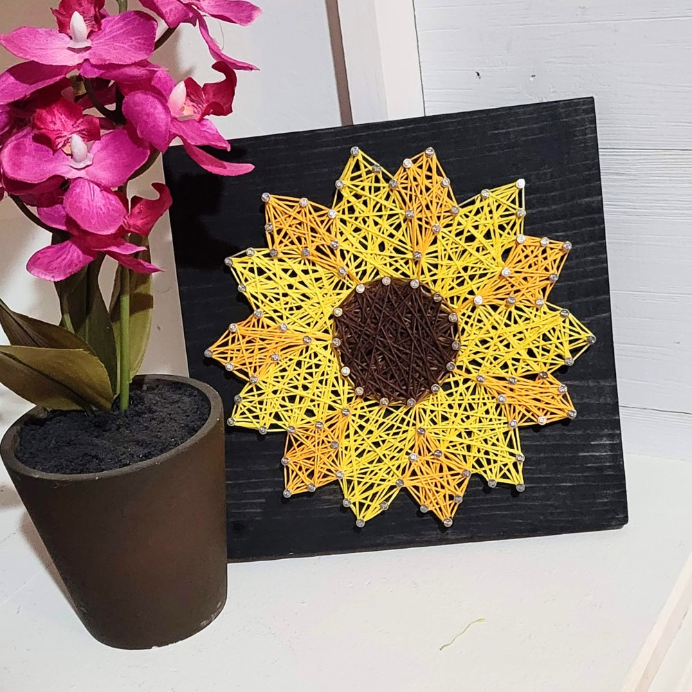 DIY String Art Sunflower, Fun activity, Home Décor, wall hanging, shelf art. Fall Craft, Gift Idea!