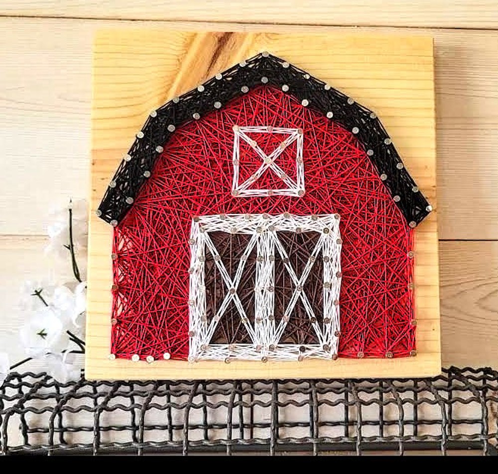 DIY String Art Country Barn Kit, Farmhouse Décor, Relaxing and Fun Craft, wall hanging, shelf art. Gift Idea! Activity for kids, teens & adults.