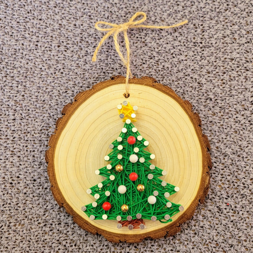 Christmas Tree String Art Ornament kits, Real wood slice, crafts for kids, teens and adults. DIY Christmas Ornaments.