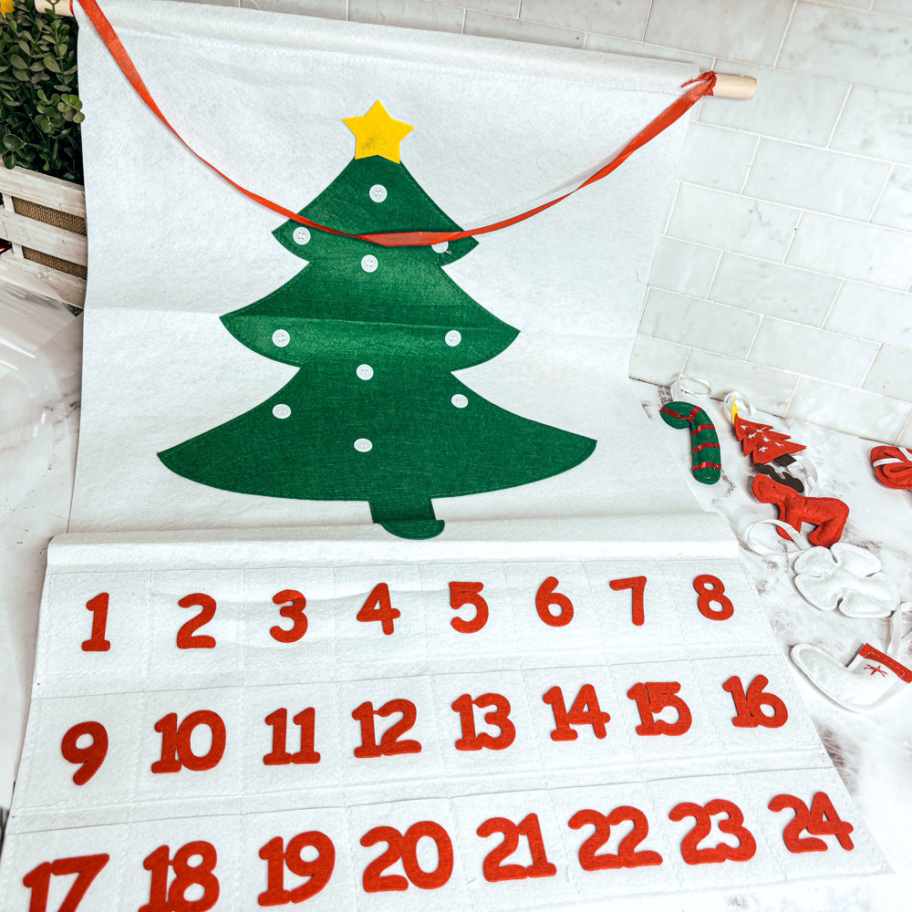 Felt Advent Calendar with pockets & Handmade Cotton Ornaments, Reusable Advent