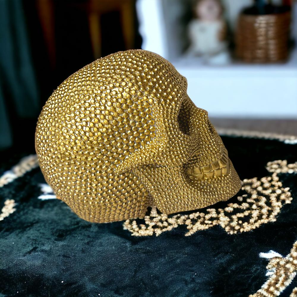 Resin Skull Head, Handmade Halloween Home Decorations for Tabletop, Gothic Halloween Decor & Gifts, High End Halloween Decor