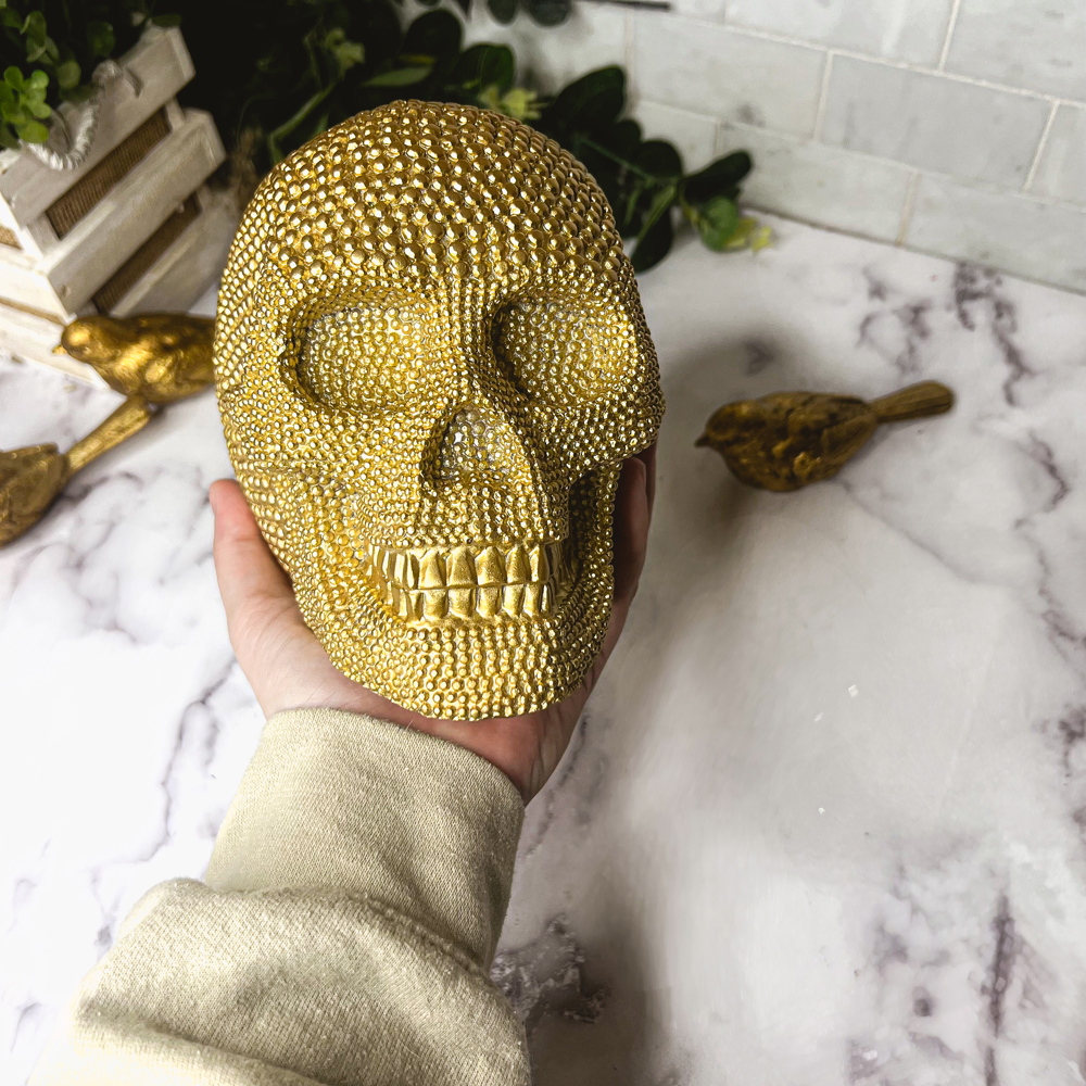 Resin Skull Head, Handmade Halloween Home Decorations for Tabletop, Gothic Halloween Decor & Gifts, High End Halloween Decor