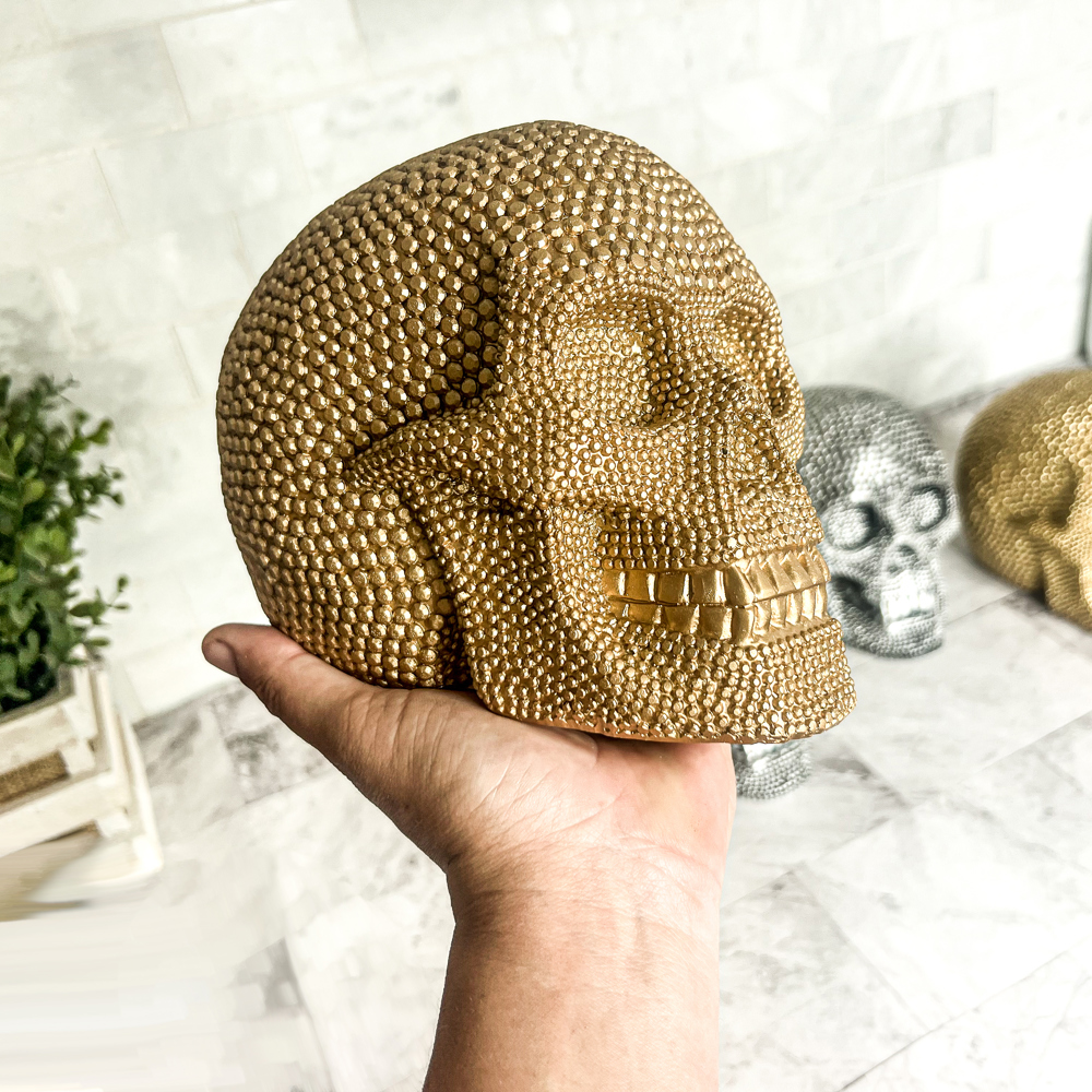 Resin Skull Head, Handmade Halloween Home Decorations for Tabletop, Gothic Halloween Decor & Gifts, High End Halloween Decor