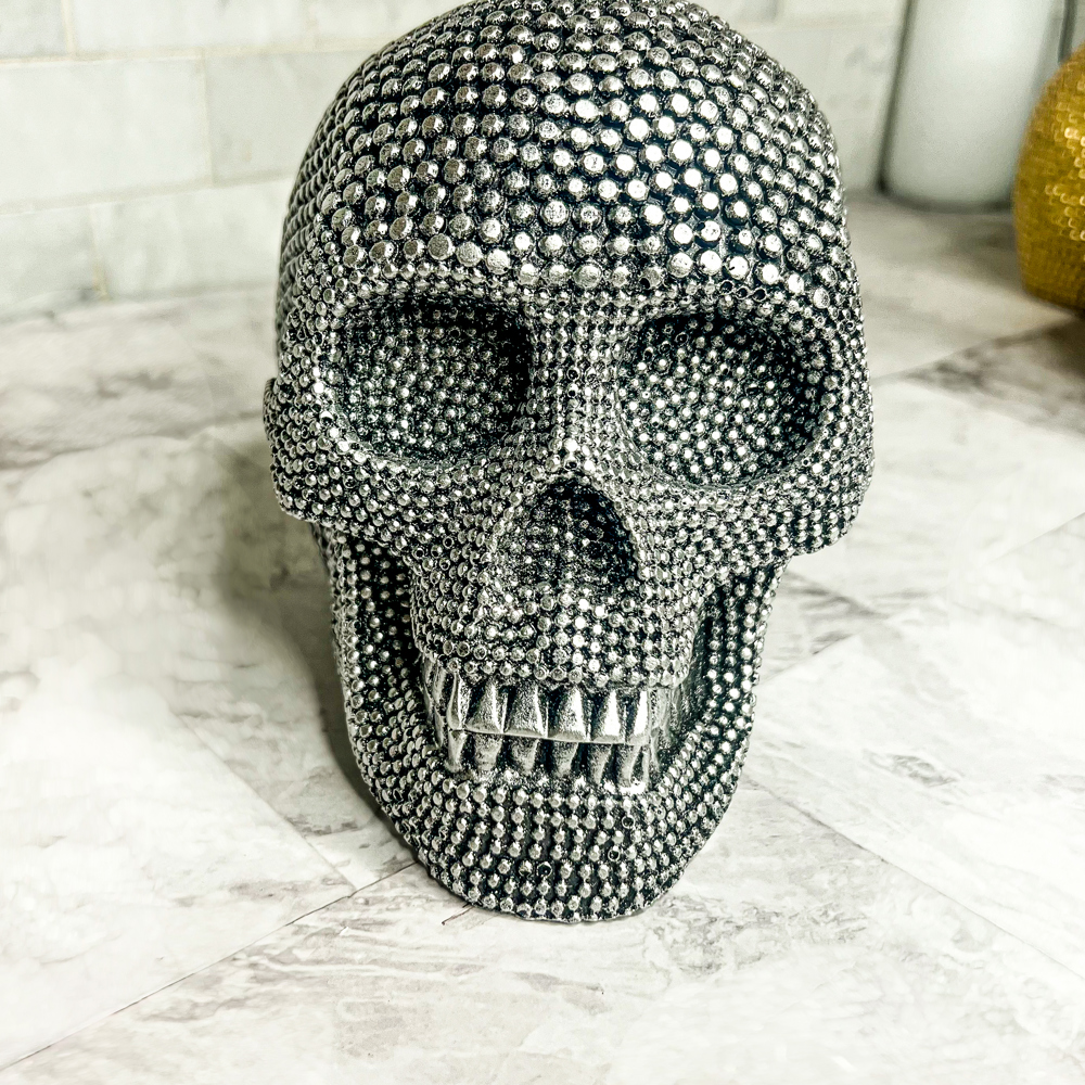 Resin Skull Head, Handmade Halloween Home Decorations for Tabletop, Gothic Halloween Decor & Gifts, High End Halloween Decor