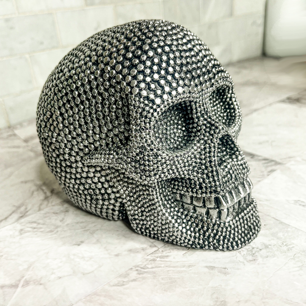 Resin Skull Head, Handmade Halloween Home Decorations for Tabletop, Gothic Halloween Decor & Gifts, High End Halloween Decor