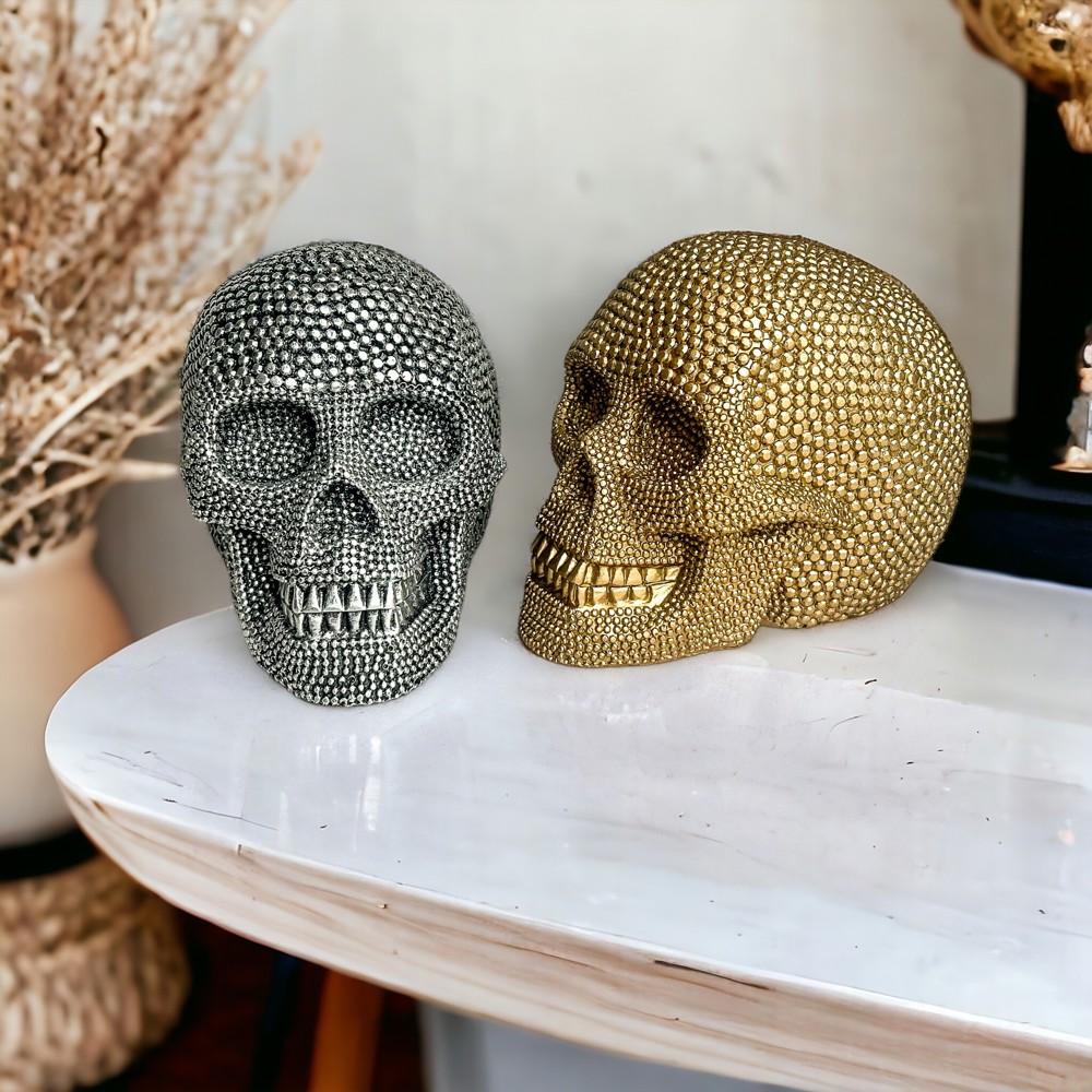 Resin Skull Head, Handmade Halloween Home Decorations for Tabletop, Gothic Halloween Decor & Gifts, High End Halloween Decor