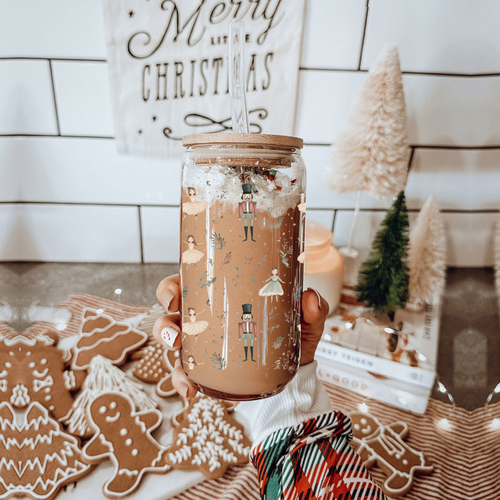 Christmas Glass Tumbler Set 2pk, Modern Cute Holiday Home Decor & Gift Ideas, Glass Coffee Cups with Wood lid and Straws | Glitter Sequin Christmas Cups