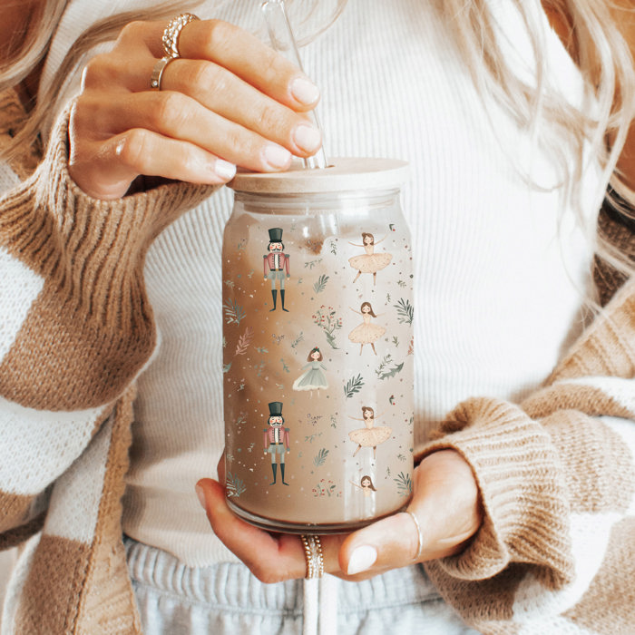 Christmas Glass Tumbler Set 2pk, Modern Cute Holiday Home Decor & Gift Ideas, Glass Coffee Cups with Wood lid and Straws | Glitter Sequin Christmas Cups