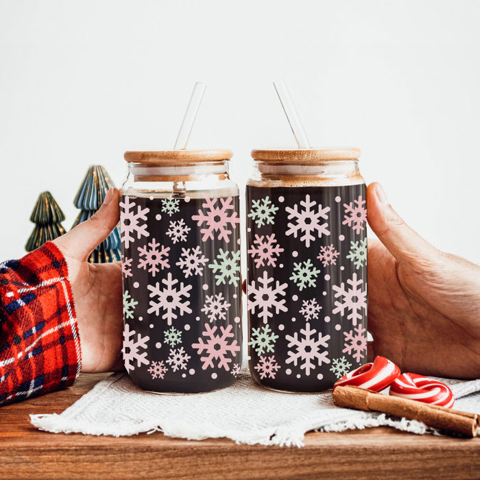 Christmas Glass Tumbler Set 2pk, Modern Cute Holiday Home Decor & Gift Ideas, Glass Coffee Cups with Wood lid and Straws | Glitter Sequin Christmas Cups