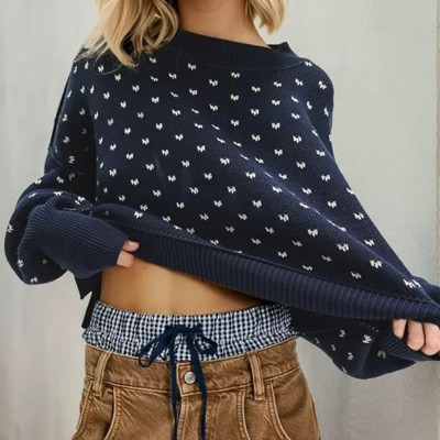 Crewneck Bow Knit sweater