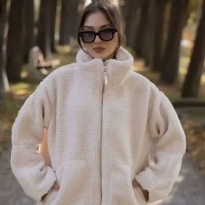  Zip-up Faux Fur Jacket