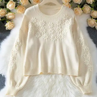 Embroidered 3D Daisy Knit Sweater