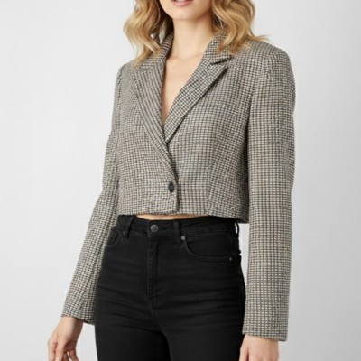 Plaid Cropped Blazer