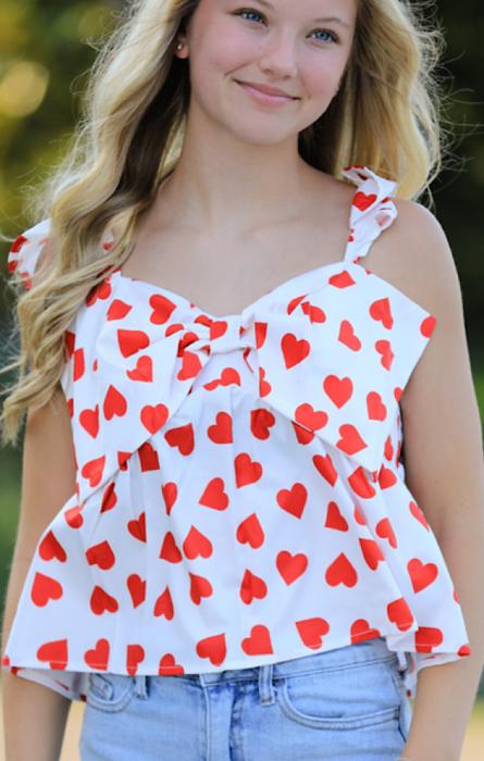 All over heart bow v-neck tank top