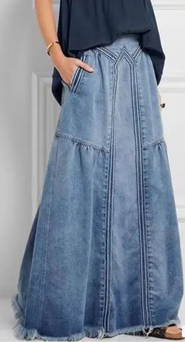 Maxi denim skirt