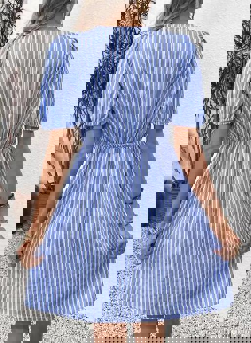 Miss Sparkling Bow Detail Keyhole Neck Puff Sleeve  Mini Dress