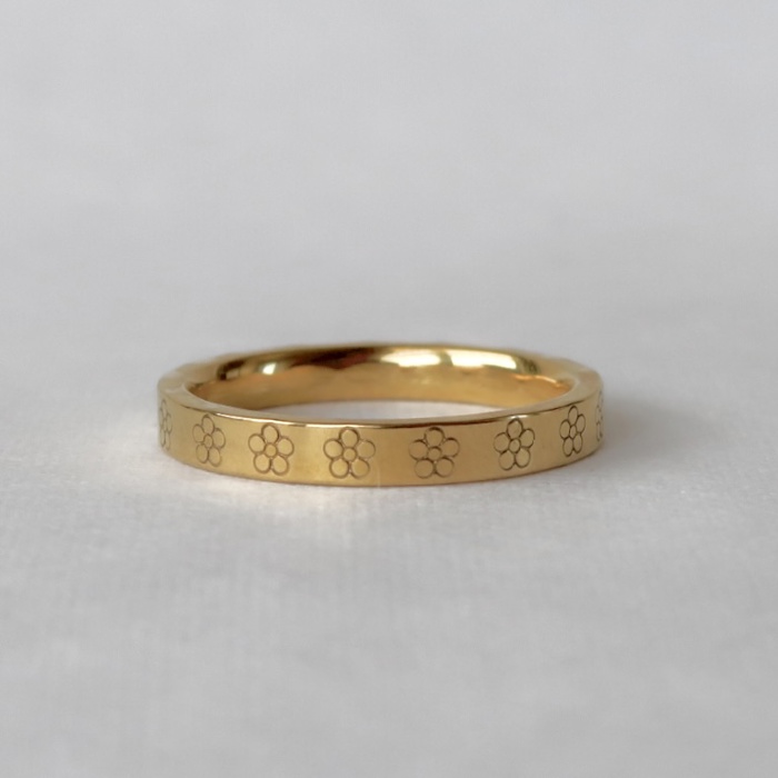 Daisy Stamped Stainless Steel Stackable Ring