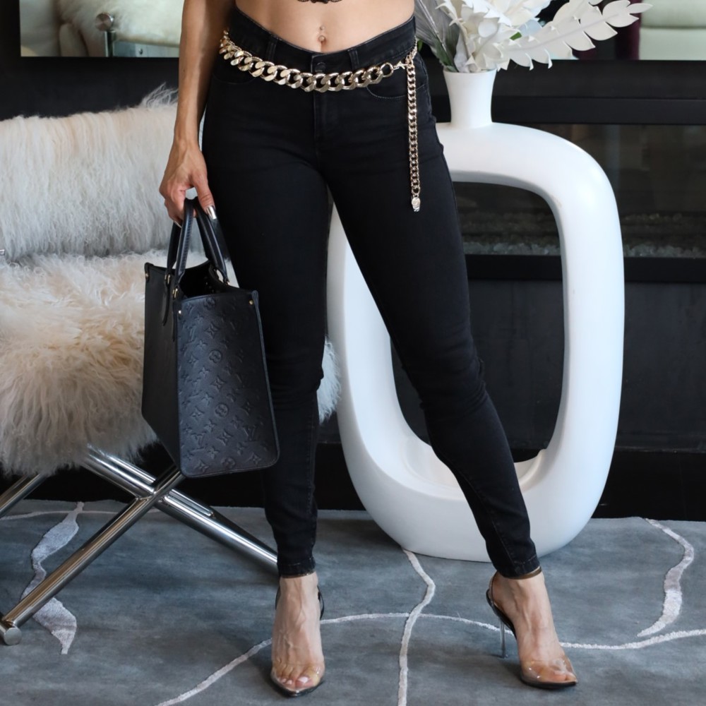 Body Shaping Black Jeans