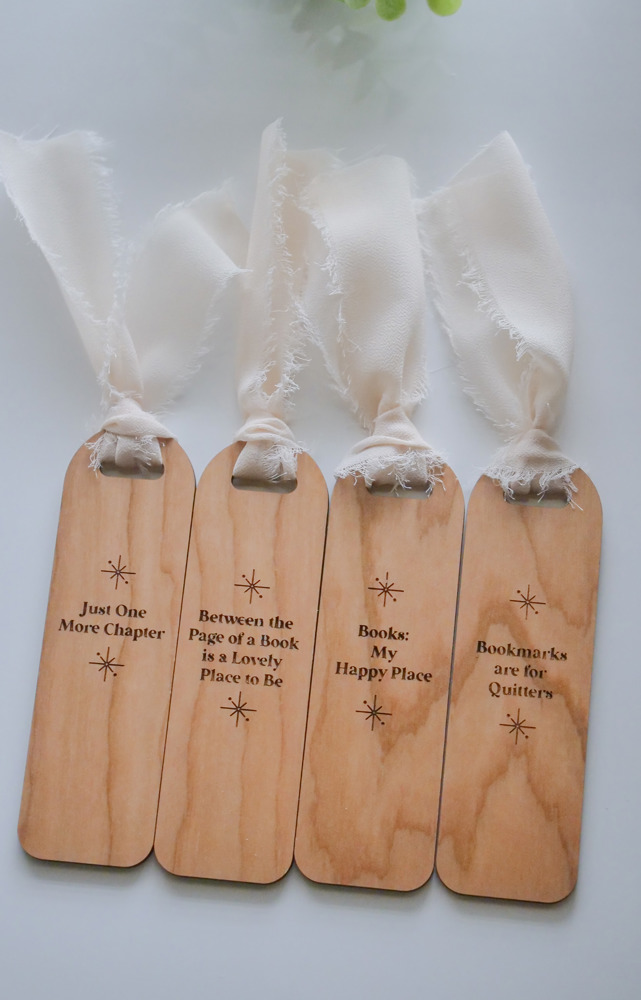 4 Piece Wood Bookmark Set