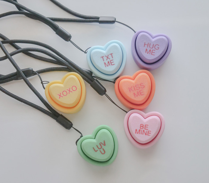 Set of 6 Conversation Heart Fidget Clickers