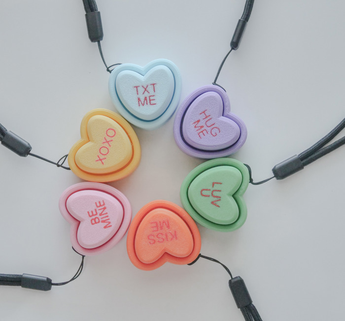 Set of 6 Conversation Heart Fidget Clickers