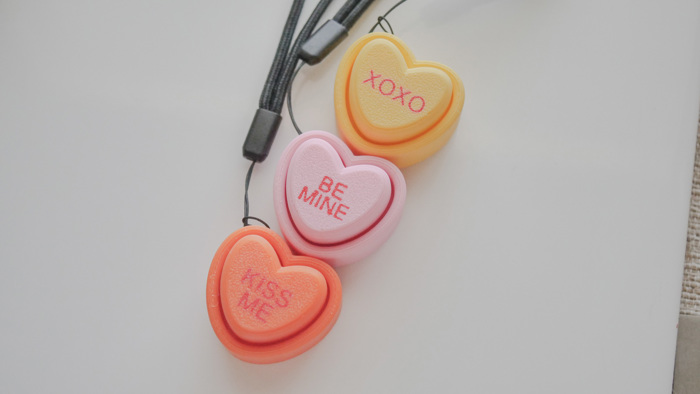 Set of 6 Conversation Heart Fidget Clickers