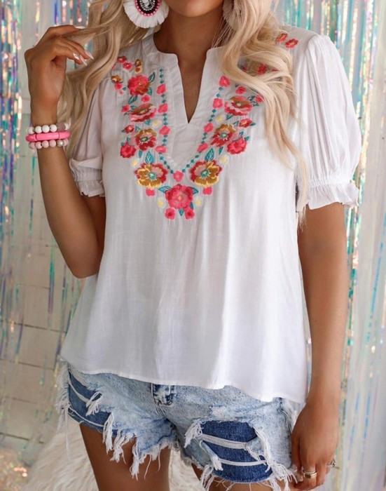 SALE! Floral Embroidered Puff Sleeve Top