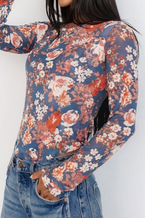 HIDDEN GEMS Floral Mesh Fitted Top