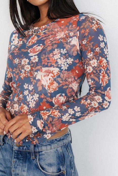 HIDDEN GEMS Floral Mesh Fitted Top