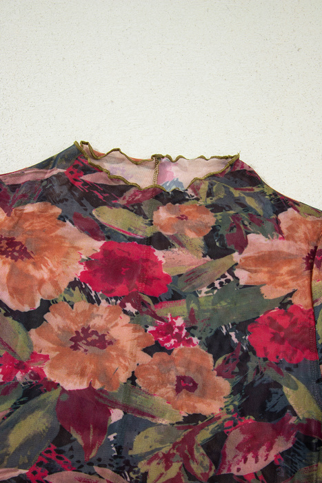 HIDDEN GEMS | Floral Mesh Lettuce Trim Long Sleeve Top