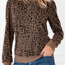  HIDDEN GEMS | Leopard Textured Long Sleeve Top