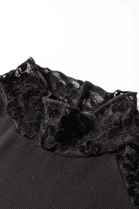HIDDEN GEMS | Floral Lace Patchwork Long Sleeve Top
