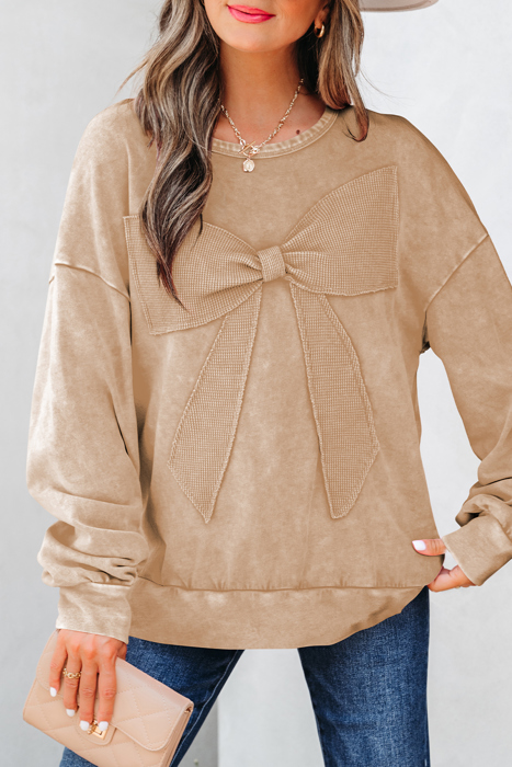 HIDDEN GEMS | Bow Patchwork Mineral Wash Sweatshirt