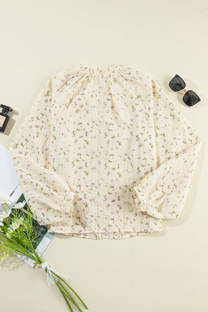 HIDDEN GEMS Floral Buttoned Blouse