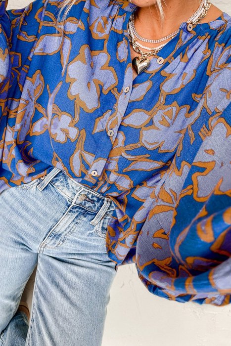 The Carly Buttoned Floral Blouse