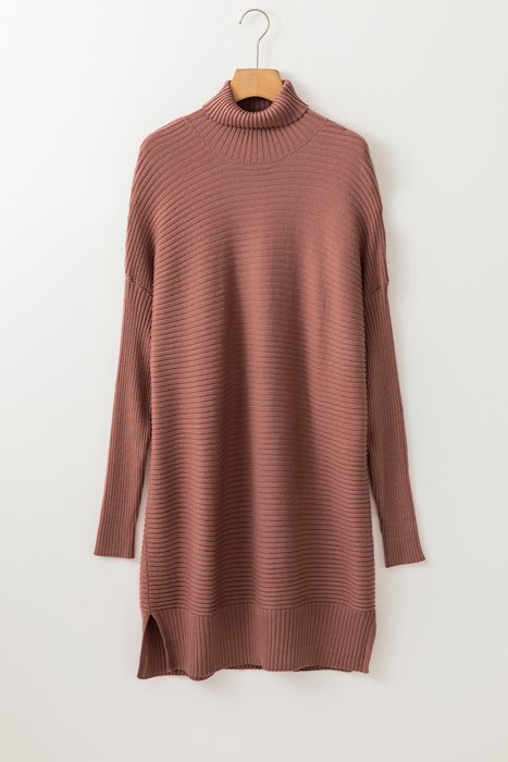 HIDDEN GEMS Ribbed Turtleneck Tunic Sweater