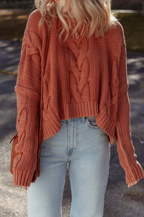HIDDEN GEMS | Chunky Cable Knit Long Sleeve Sweater