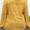  HIDDEN GEMS | Plus Size Floral Ruched V-Neck Blouse