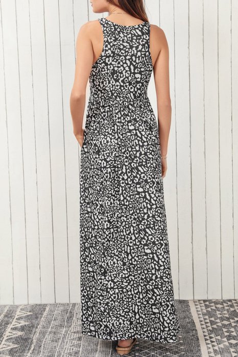 SALE! Leopard Pocketed Sleeveless Maxi Dress (Size Large)