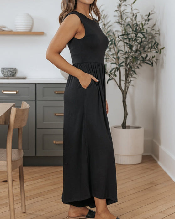 HIDDEN GEMS Essential Sleeveless Jumpsuit w/Pockets